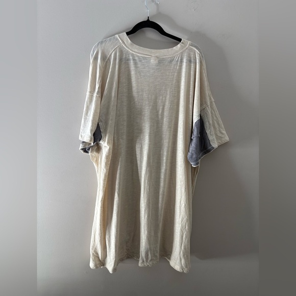 We The Free Graphic City Slicker Tunic Miami Beach - Picture 2 of 5